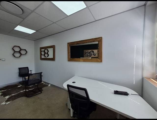 26M² OFFICE TO LET IN ROSEBANK